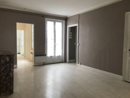 Appartement F4 (87 m²) en location à CHATEAUDUN - Photo 5