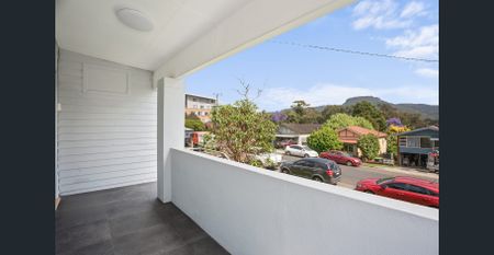 Well-Presented Three-Bedroom Home - Photo 3