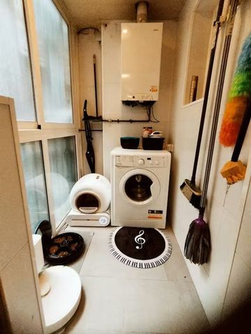 Carrer de València, Barcelona, Catalonia 08013 - Photo 3