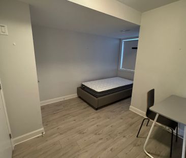 105 Amaya, Ottawa, ON K2A 3X7 - Photo 5