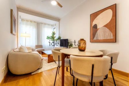 Alquiler de piso en Via Gran, 8 - Foto 2