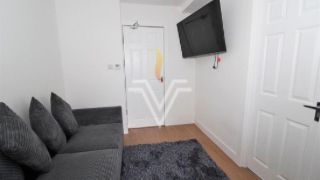 Room 4, Cornwall Road, Coventry - Photo 3