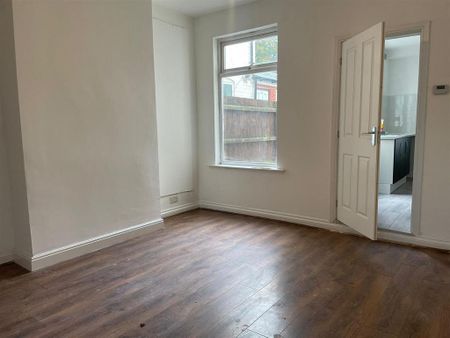 3 bedroom house to rent - Photo 3