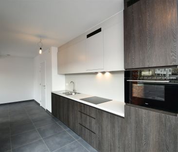 Appartement met groot terras en 2 slaapkamers - Photo 3