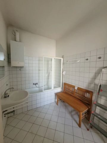 GUT GESCHNITTENE 3-ZIMMERWOHNUNG - IDEAL FÜR EINE WG! - Photo 4