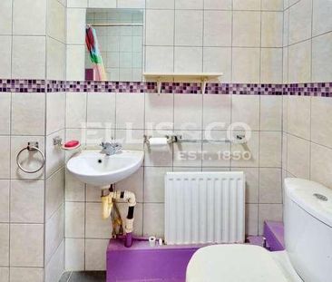 Costons Lane, Greenford, UB6 - Photo 3