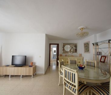 3 Bedroom Apartment For Rent in San Pedro de Alcántara, Málaga - Photo 1