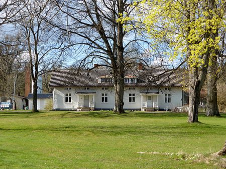 Charmig radhus tvåa i Hasselfors - Foto 4