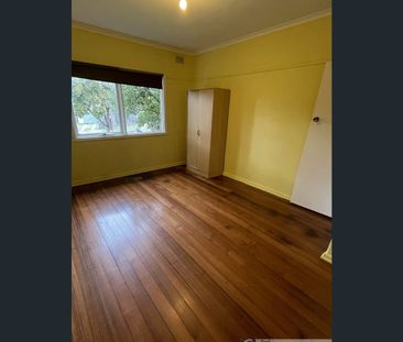 43 Mollison Street, Dandenong North, Vic 3175 - Photo 6