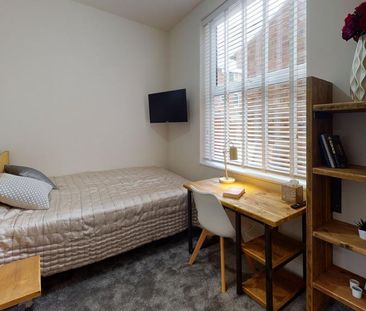 1 bedroom in a house share to rent - Photo 5