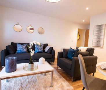 3 bedroom flat to rent - Photo 1