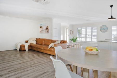 Coastal Living in Quiet Old Halls Head - Photo 3