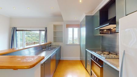 90 Oban Street, Wadestown - Photo 4