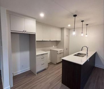 2 CH - 1 SDB - Saint-Hyacinthe - $1,400 /mo - Photo 1