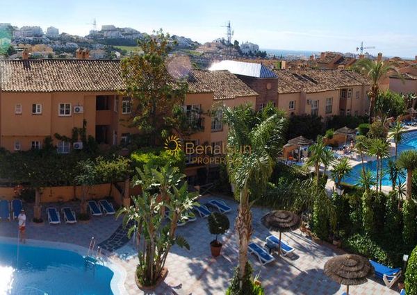 Penthouse for rent in Riviera del Sol (Mijas), 1.000 €/month