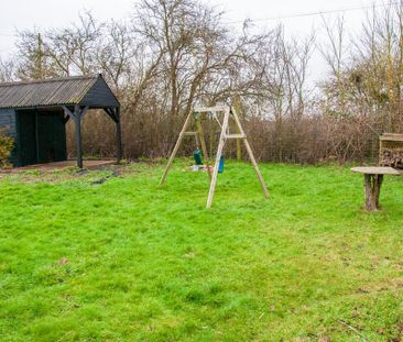 6 bedroom farm house to rent - Photo 4
