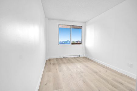 Jardins Porto Bello 2555 Modugno, Montreal, QC Discover your ideal living space at Jardins Porto Bello, a charming and - Photo 4