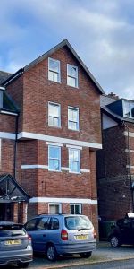 Marten Road, Folkestone, CT20 2JR, Kent - Photo 3