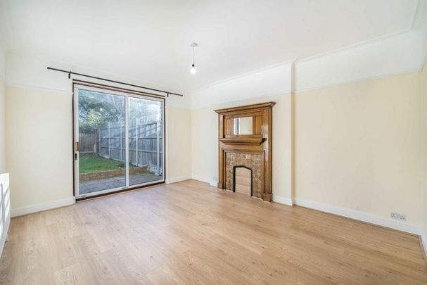 3 bedroom terraced house to rent - Photo 1