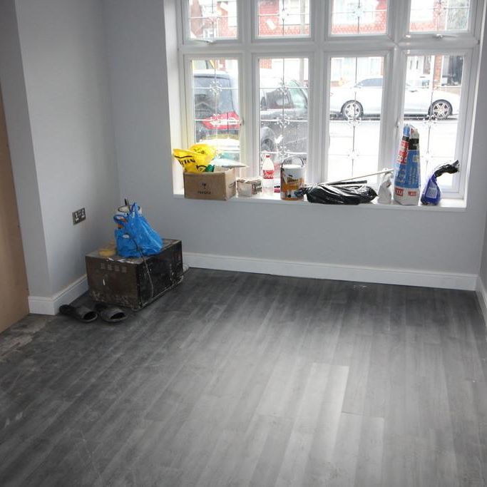 1 bedroom semi-detached house to rent - Photo 1