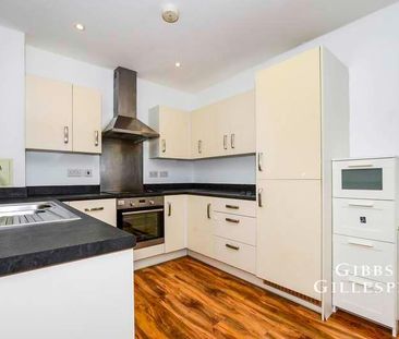 Imperial Drive, Harrow, HA2 - Photo 5