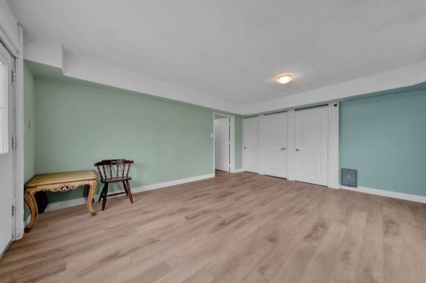 For Lease - 138 45th Street, Wasaga Beach, Ontario - Photo 1