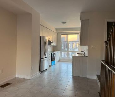 For Lease - 96 Stauffer Crescent, Markham, Ontario - Photo 3