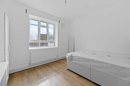 4 bedroom flat to rent - Photo 5