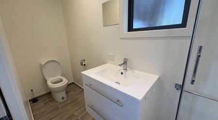 Modern Studio Living in Beautiful Warkworth - Photo 4