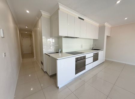 204B/19 South Street, Hadfield VIC 3046 - Apartment For Rent | Domain - Photo 2