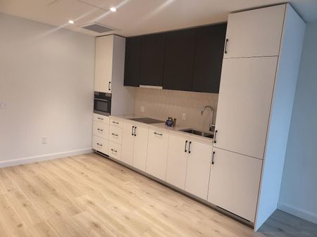 For Lease - 741 King Street Unit# 205, Kitchener, Ontario - Photo 5