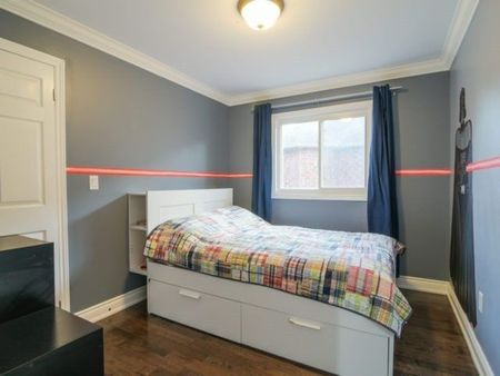 For Lease - 75 Forestgrove Circle, Brampton, Ontario - Photo 4