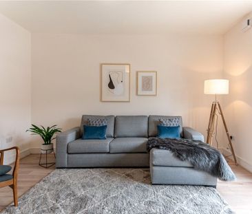 Shackleton Plaza, Lucan, Co. Dublin - Photo 4