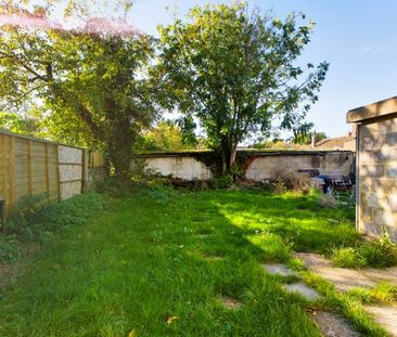 Flat to rent on - Photo 6