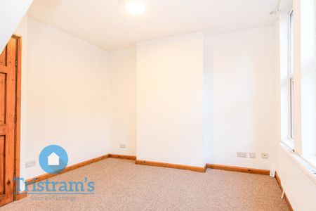 3 bed Mid Terraced House for Rent - Photo 5