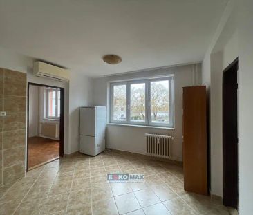 Pronájem bytu 3+1 s balkonem Břeclav, Stará Břeclav. - Photo 1