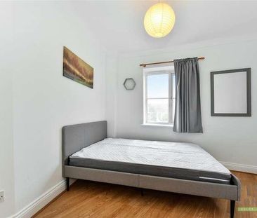 Regents Gatehouse, Limehouse, E14 - Photo 2