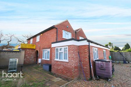 1 bedroom in a house share to rent - Photo 5