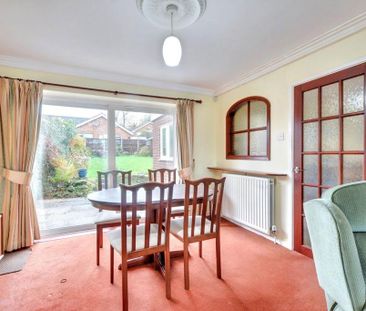 3 bedroom detached house to rent - Photo 3