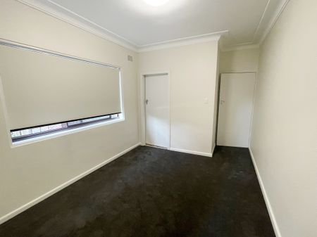 2/304 Kingsgrove Road - Photo 4