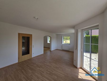 Top gepflegte, sofort bezugsfertige Doppelhaushälfte mit Garage in absolut ruhiger Lage - Photo 4