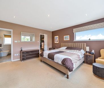 5 bedroom detached house to rent - Photo 5