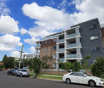 Three bedroom nice apartment For Renting - Photo 6