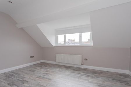 Unit A, 3 Sullivan Place, Holywood, BT18 9JF - Photo 2