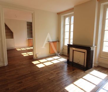 Location Appartement 4 pièces 137m² - Photo 2