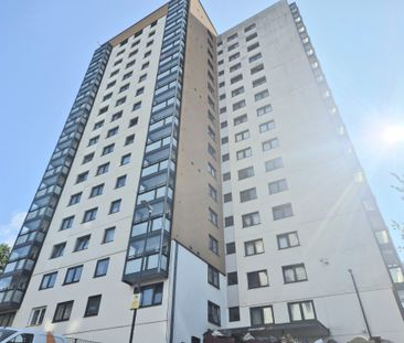 Wheatley Court, Halifax - Photo 1