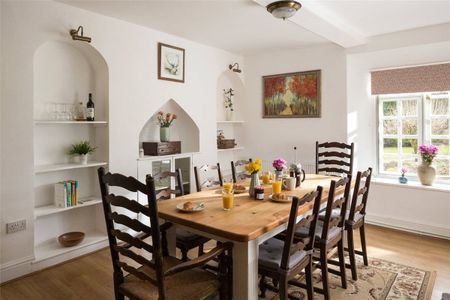 Nestled in a secluded and tranquil setting, this characterful three-bedroom cottage offers an idyllic retreat in the heart of the Howardian Hills Area of Outstanding Natural Beauty. - Photo 2