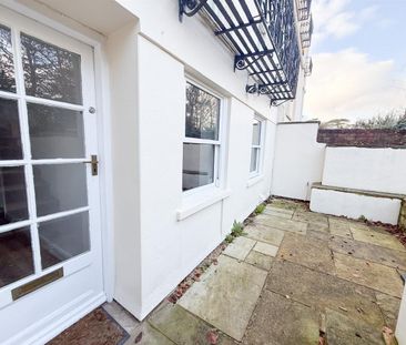 Park Place, Cheltenham GL50 2QS - Photo 2