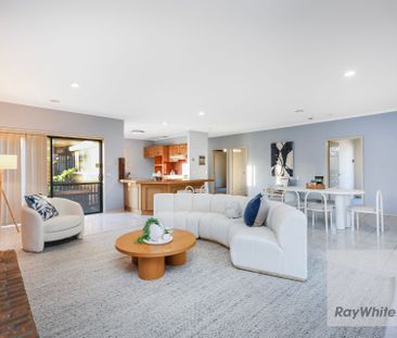 Spacious Family Living - Photo 2