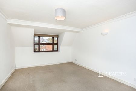 2 bedroom apartment to rent Albemarle Park, Albemarle Road, Beckenham, BR3 - Photo 3